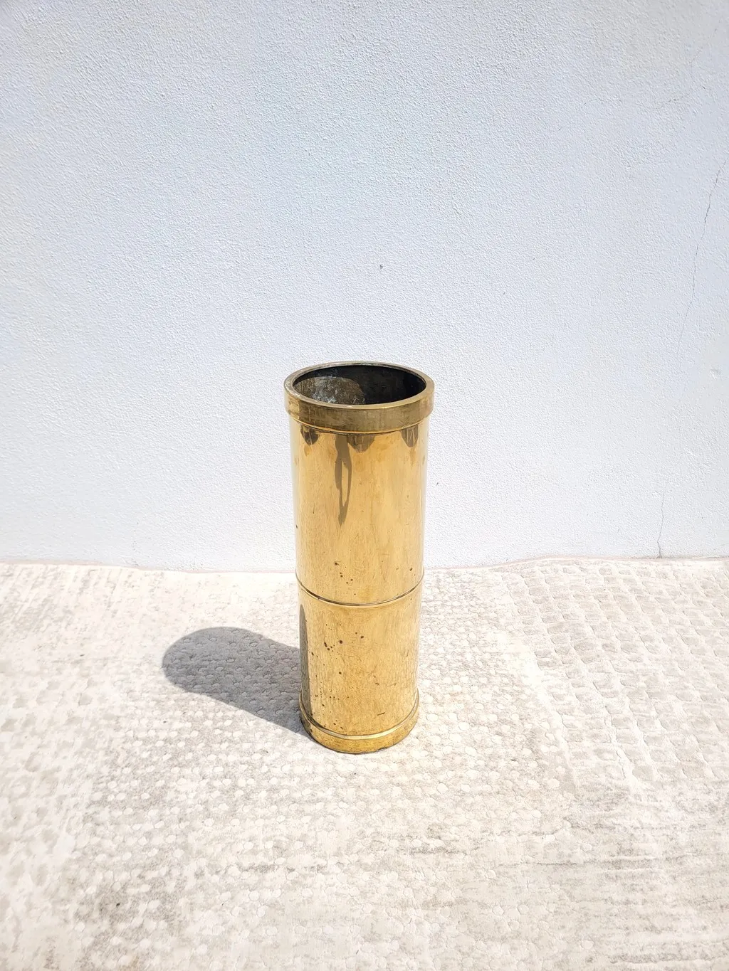 Ancien porte parapluie en laiton doré – Image 2