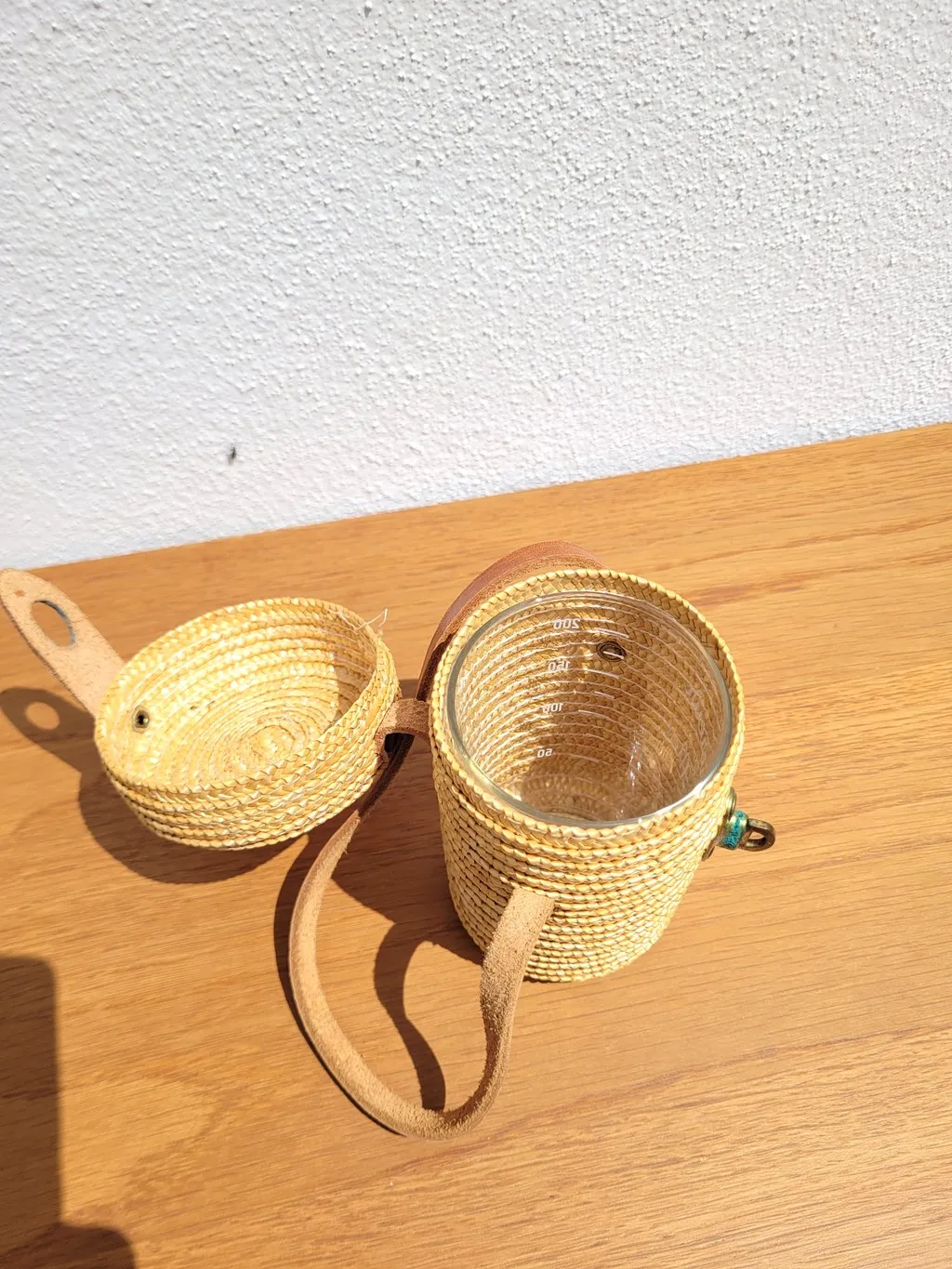 Ancien verre de curiste à Rochefort – Image 3