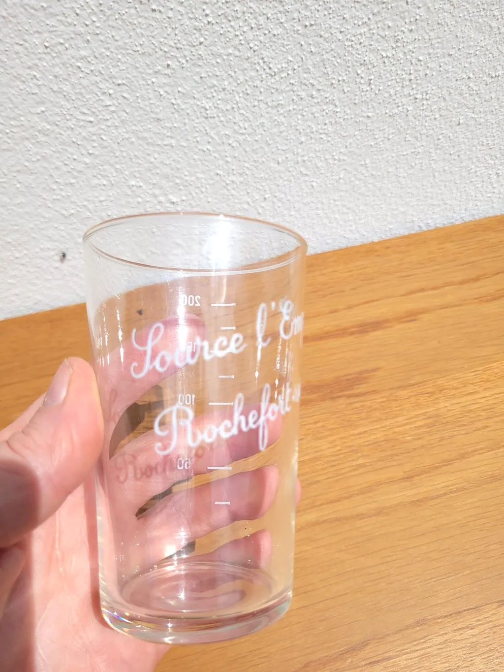 Ancien verre de curiste à Rochefort – Image 5