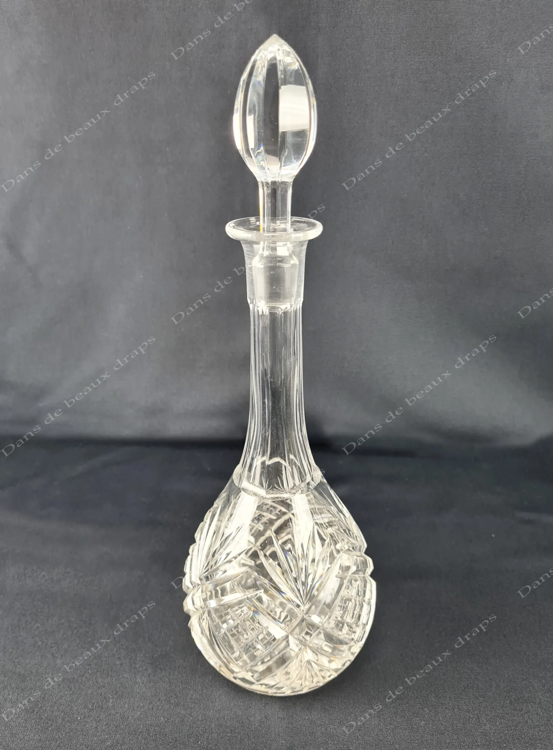 Magnifique service de verres en cristal de Baccarat modèle Lagny, 63 pièces. – Image 4