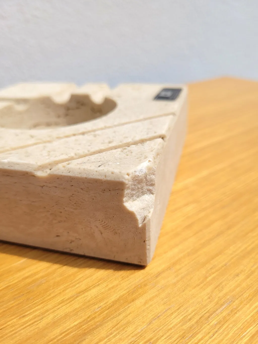 Cendrier en travertin par Cerri Nestore (accidenté) – Image 4