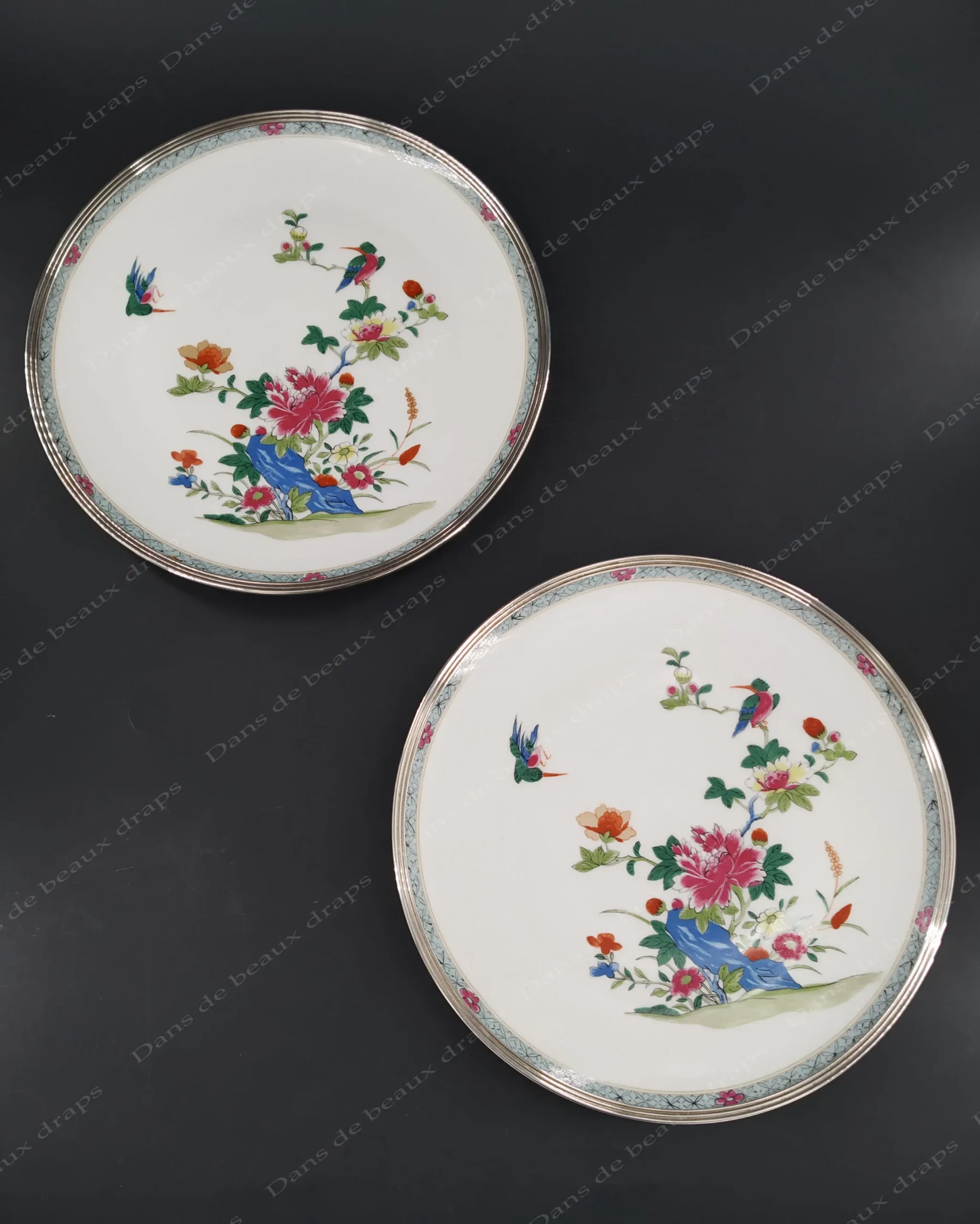 Très jolie coupe en porcelaine de Limoges et argent, maison Raynaud,orfèvre Puiforcat. – Image 2