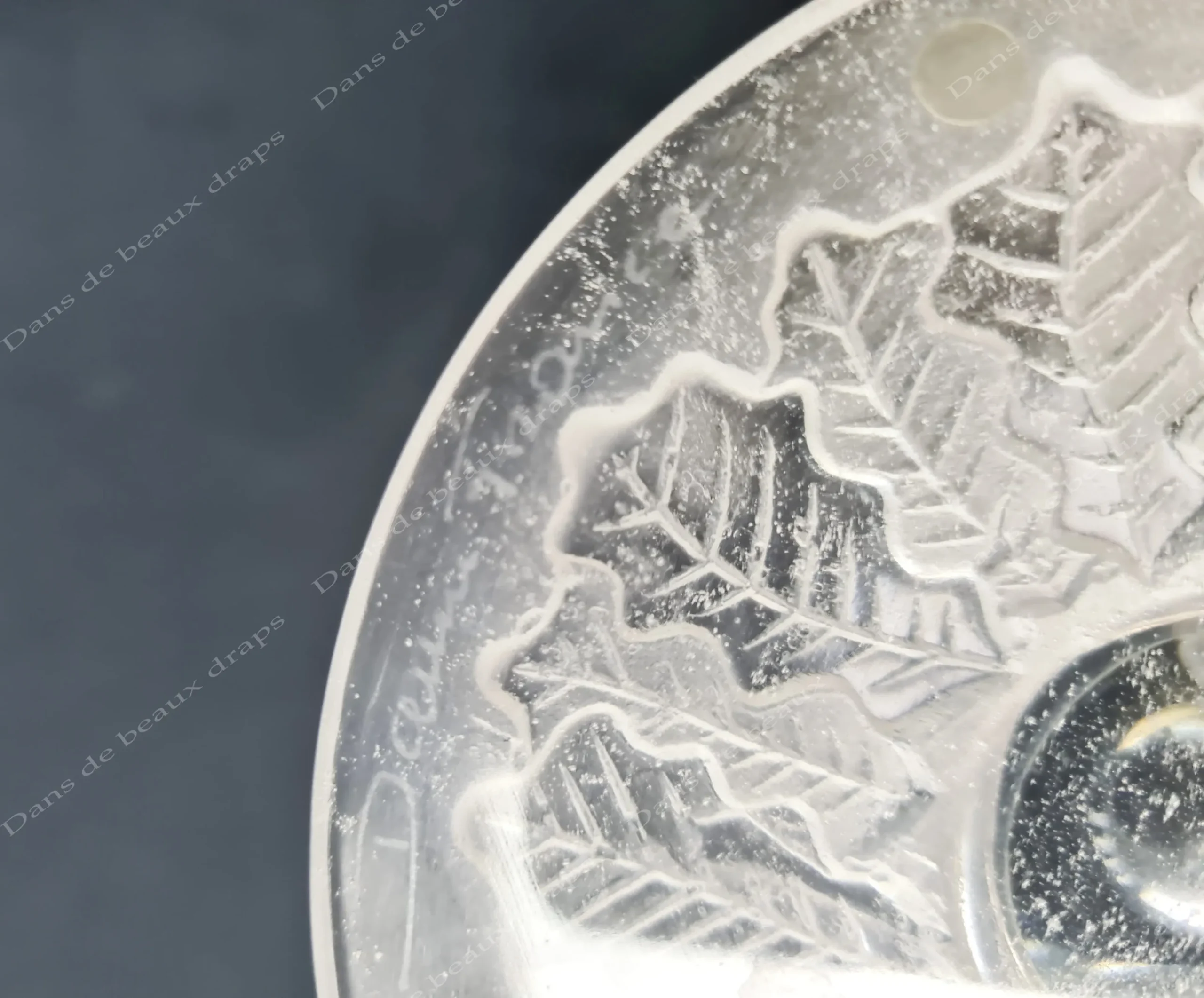 Très rare ensemble de verres en cristal de Daum, modèle Cerfs, design Jean Marais (1913/1998) 34 pièces. – Image 3