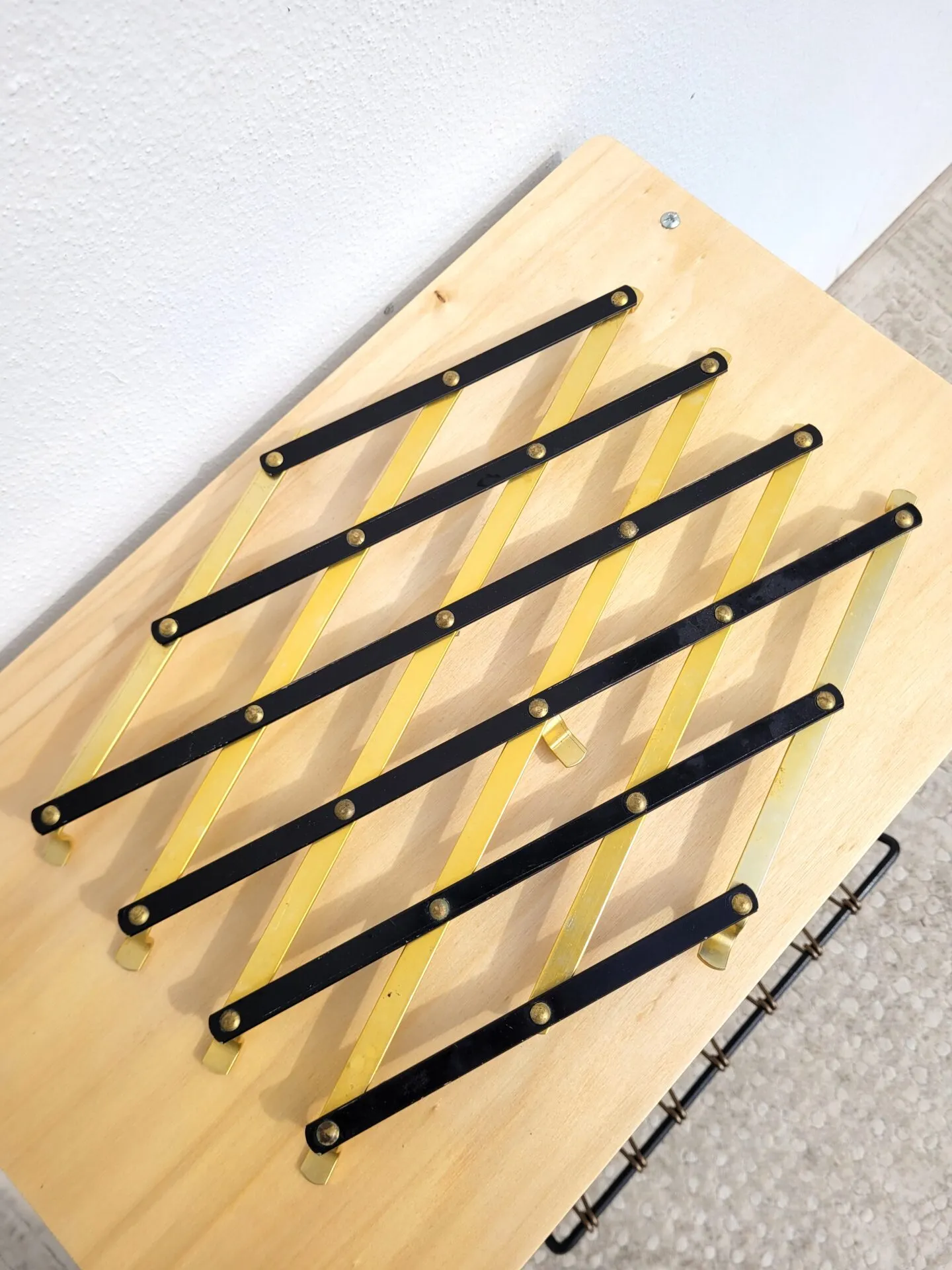 Dessous de plat extensible vintage – Image 4