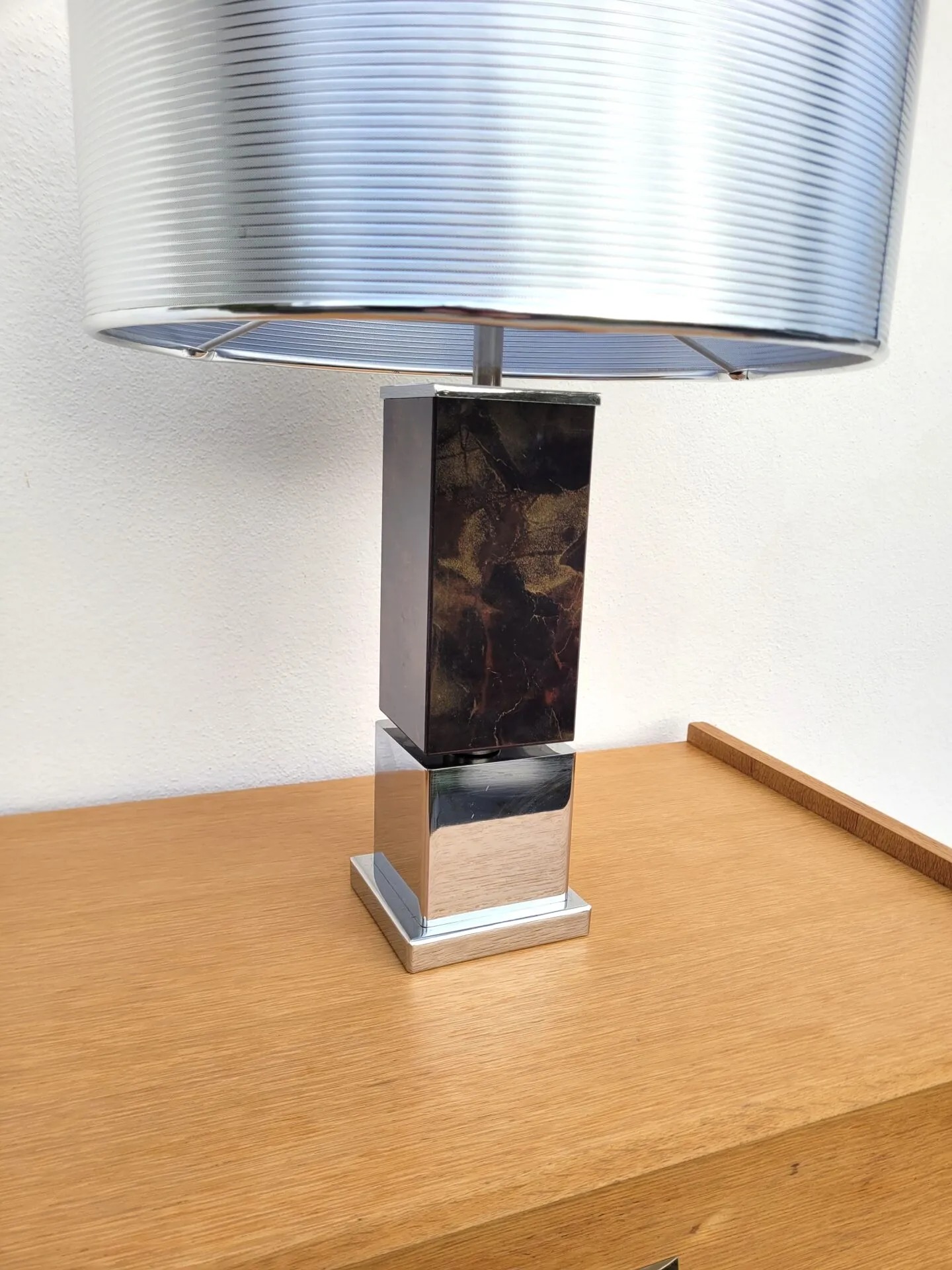 Lampe à poser vintage chrome 70s – Image 3