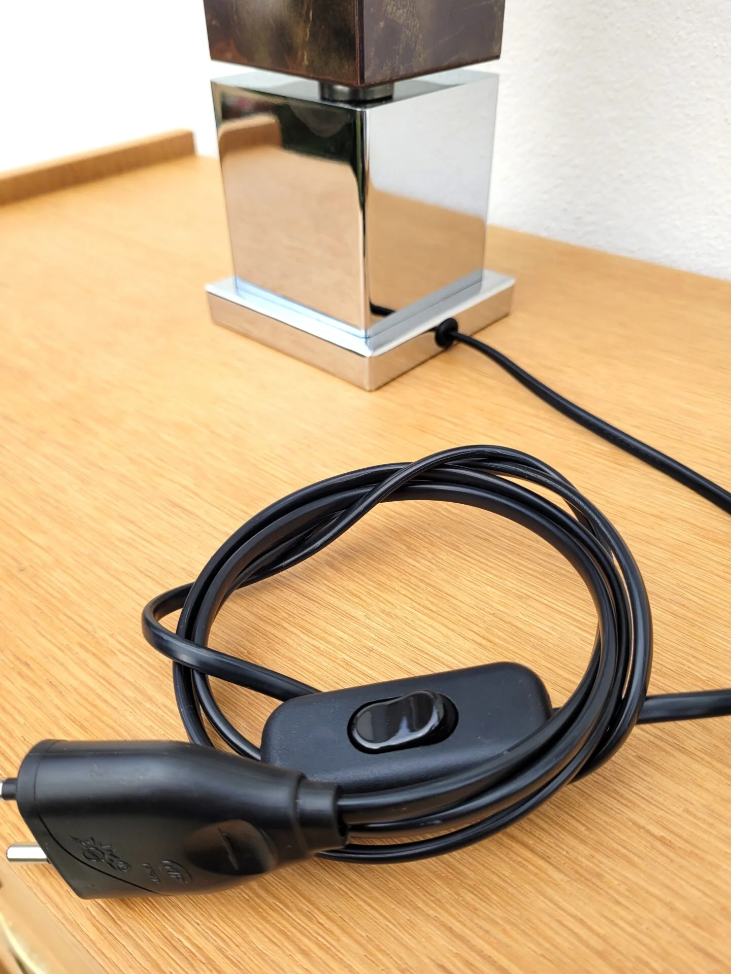 Lampe à poser vintage chrome 70s – Image 6