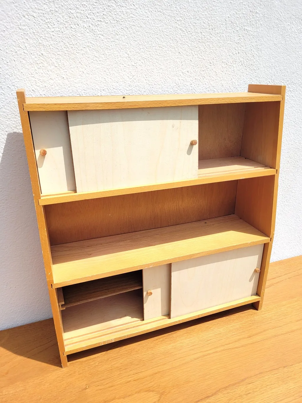 Meuble de poupée rangement insolite – Image 2