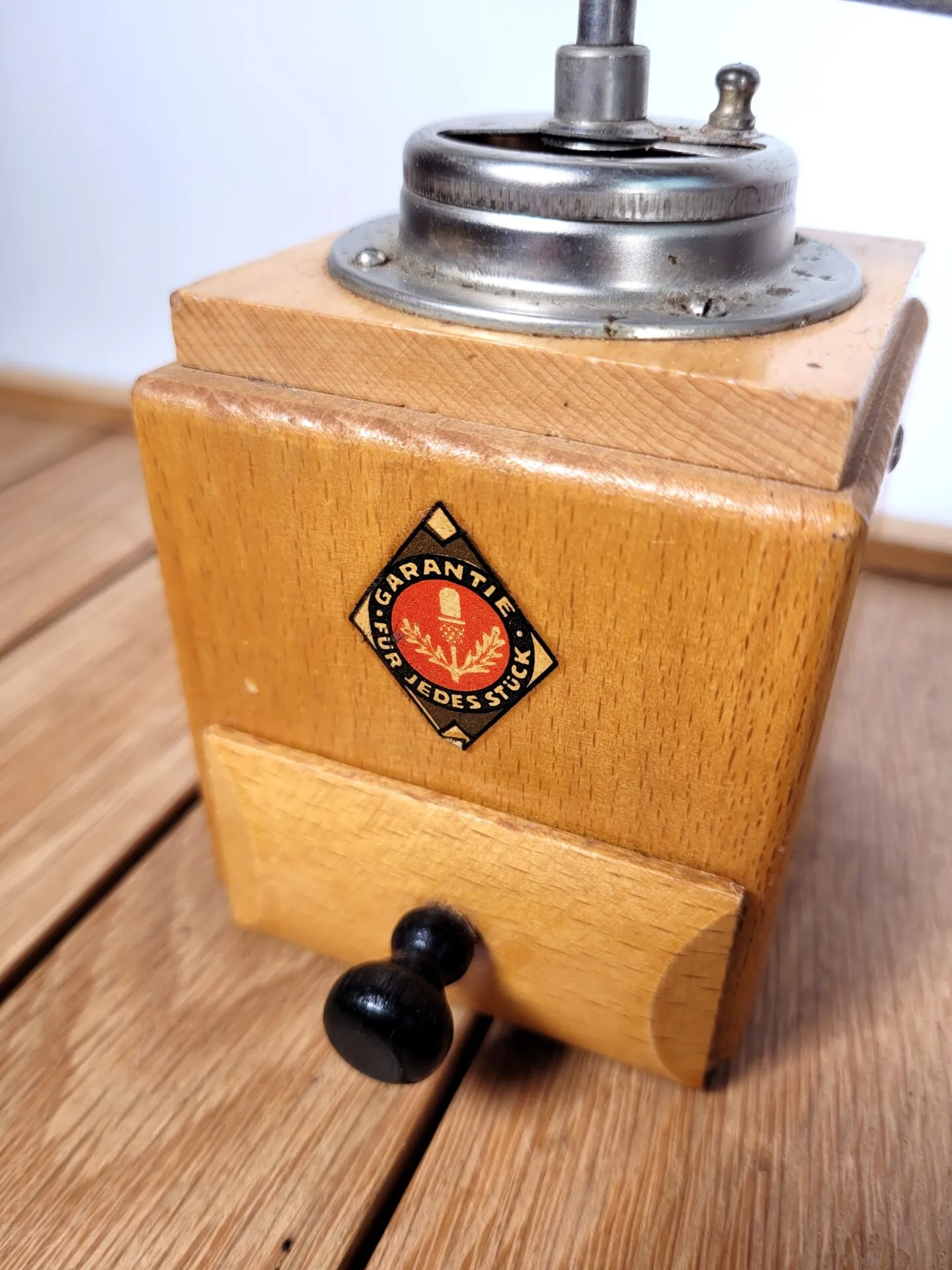 Petit moulin à café vintage Jedes stuck – Image 5