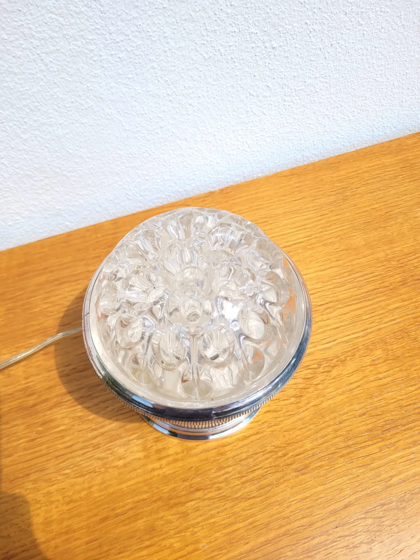 Rare pique fleurs monté en lampe – Image 3