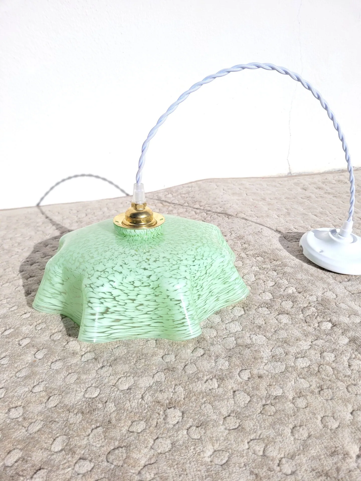 Suspension Clichy vintage en porcelaine – Image 3