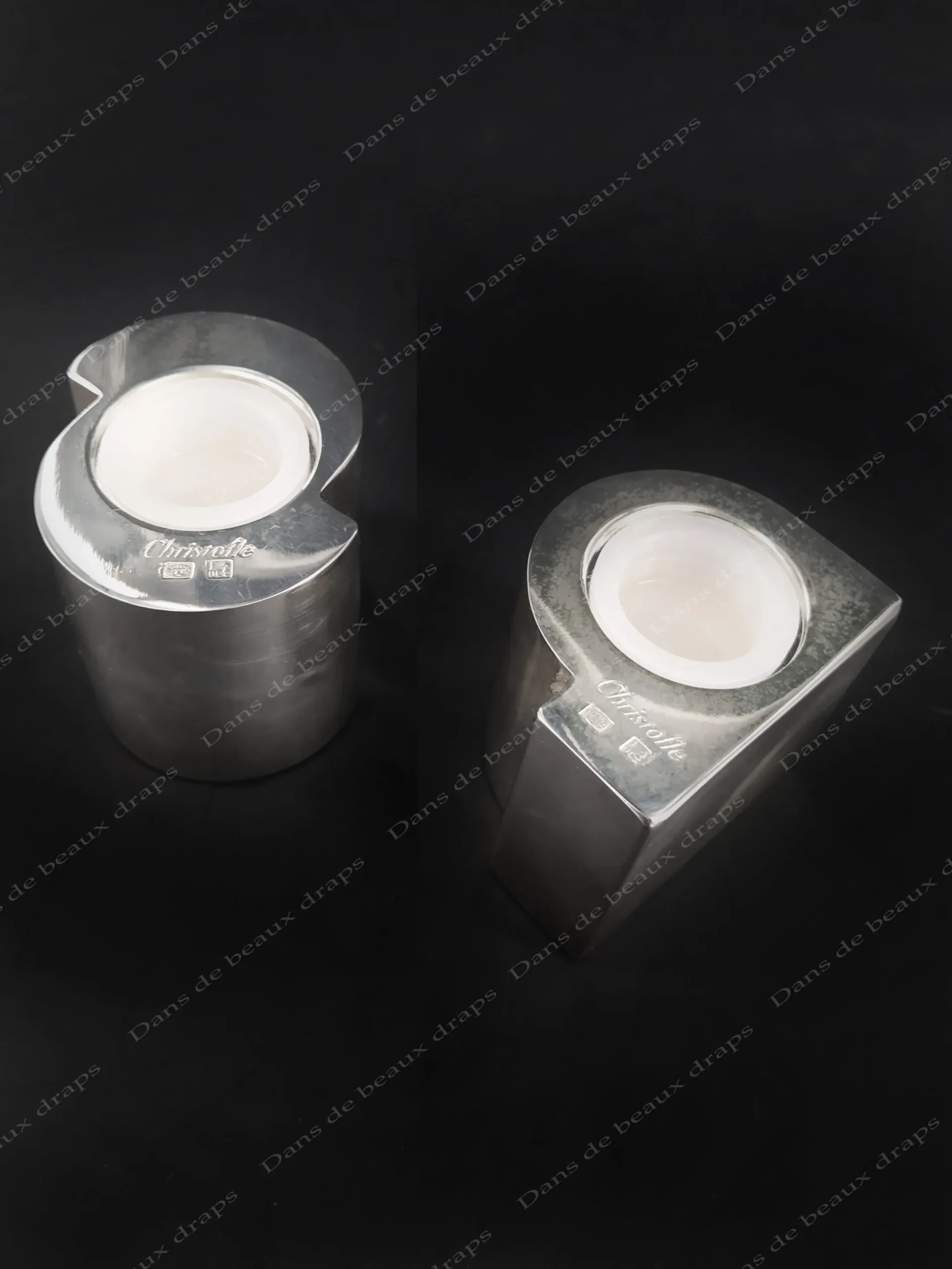 Salière et poivrier en métal argenté,modèle Ludique,Christofle,Paris. – Image 4