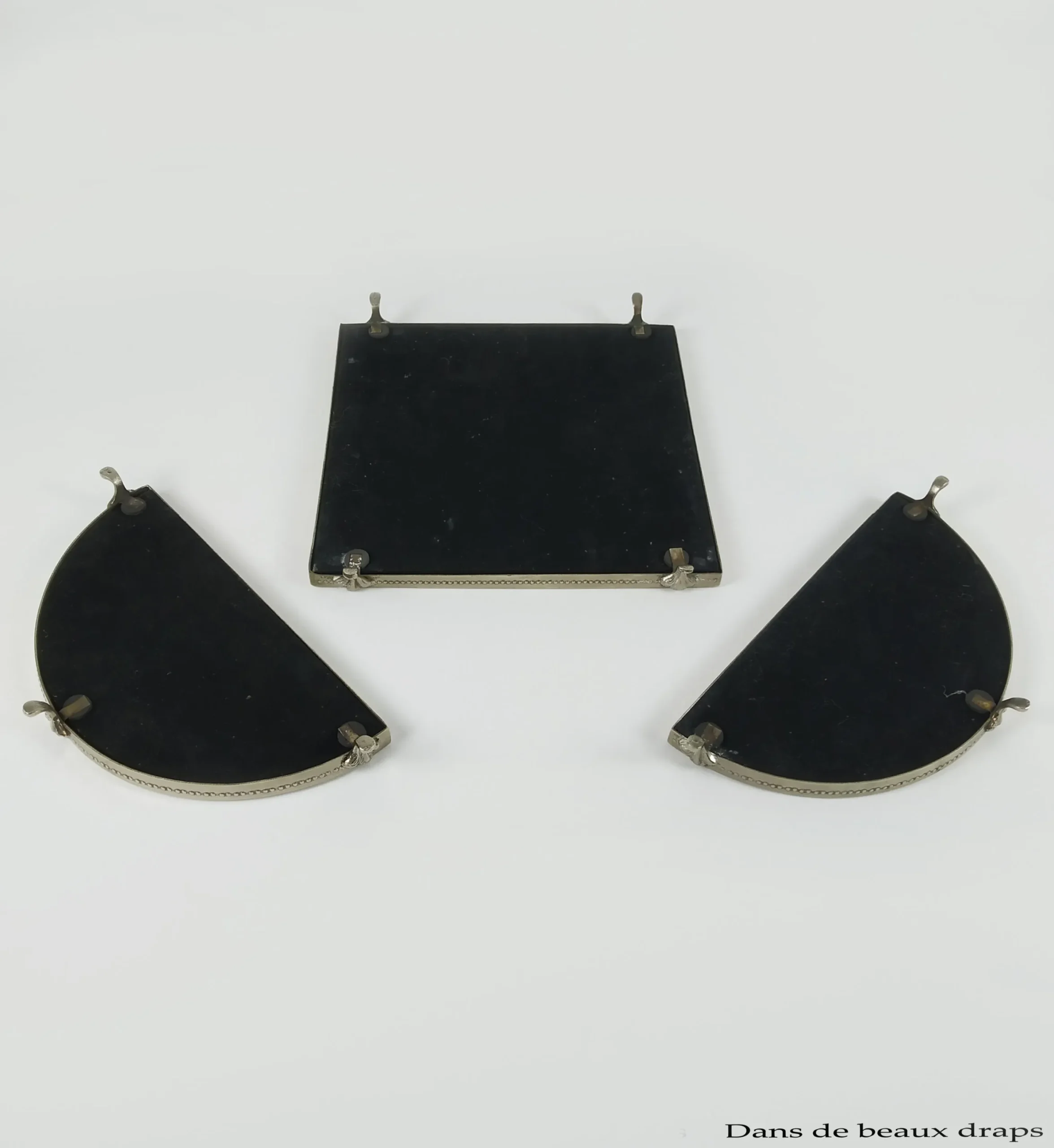 Joli surtout de table en métal argenté et fond de miroir, époque 1900 – Image 5