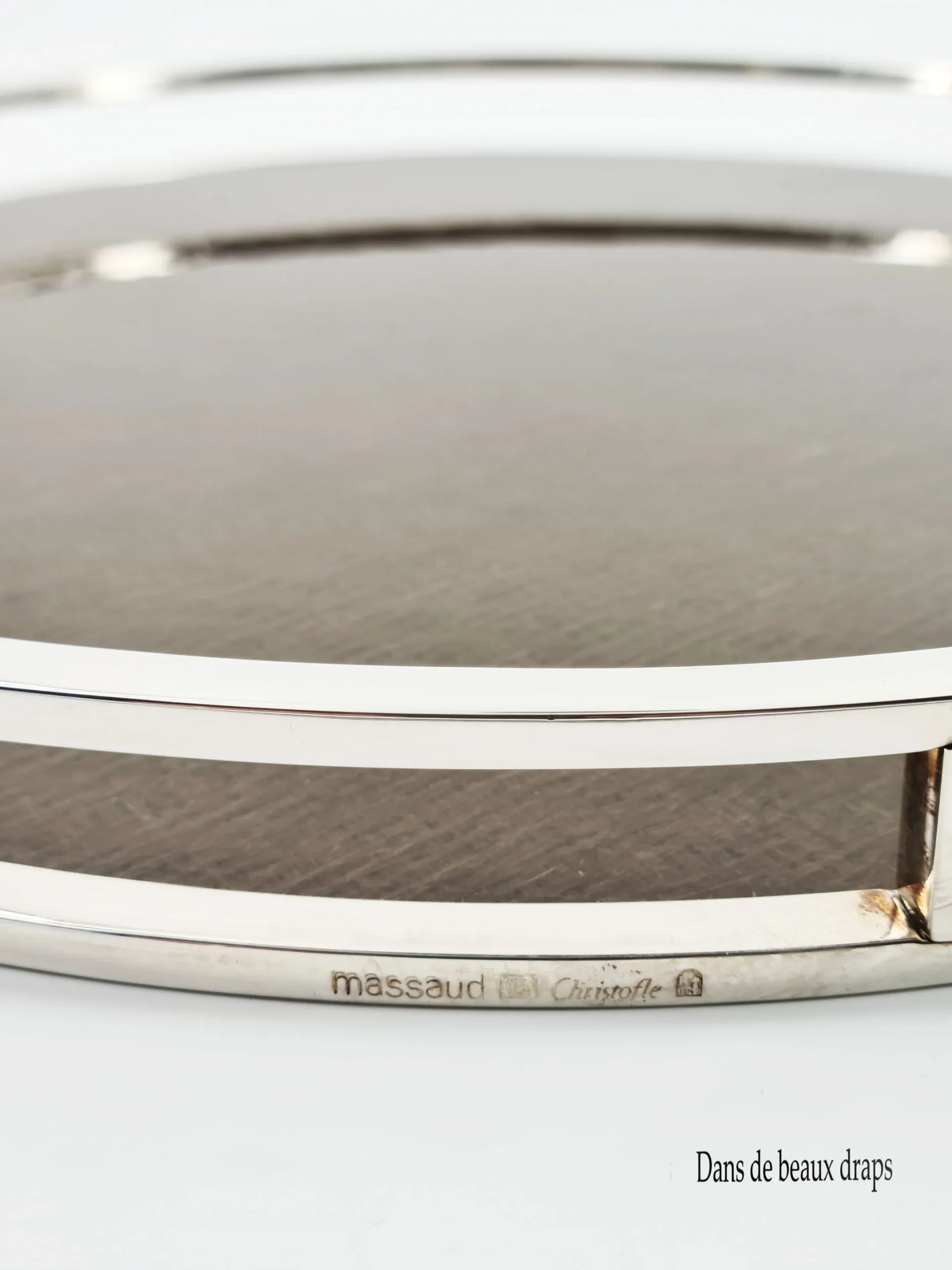 Très joli plateau rond à galerie en métal argenté, orfèvre Christofle, modèle Silver Time. – Image 4