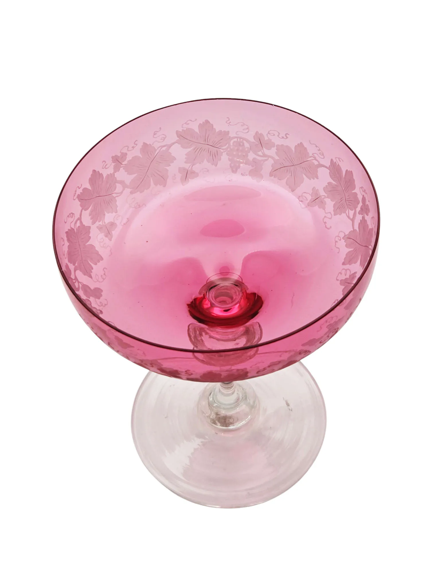 Très rare suite de 8 coupes à champagne en cristal doublé rose et gravé, XIXème. – Image 4
