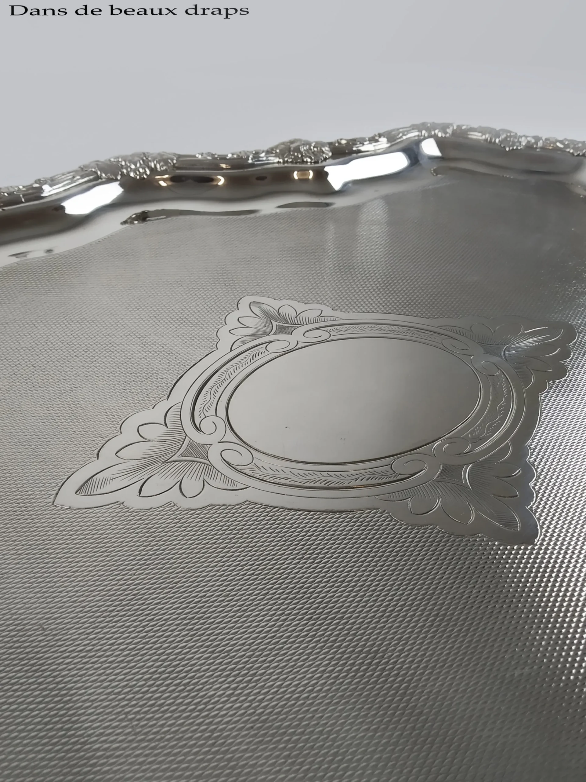 Superbe plateau rectangulaire en métal argenté,époque Napoléon III. – Image 3