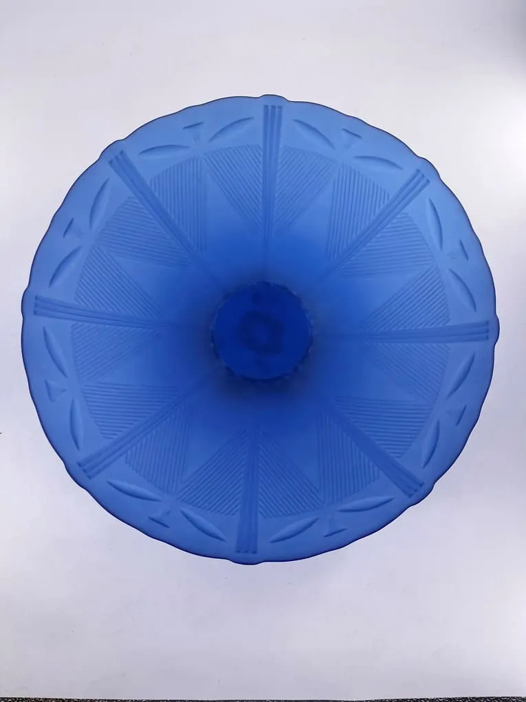 Spectaculaire centre de table en étain et cristal bleu signée Jean Goardère – Image 3