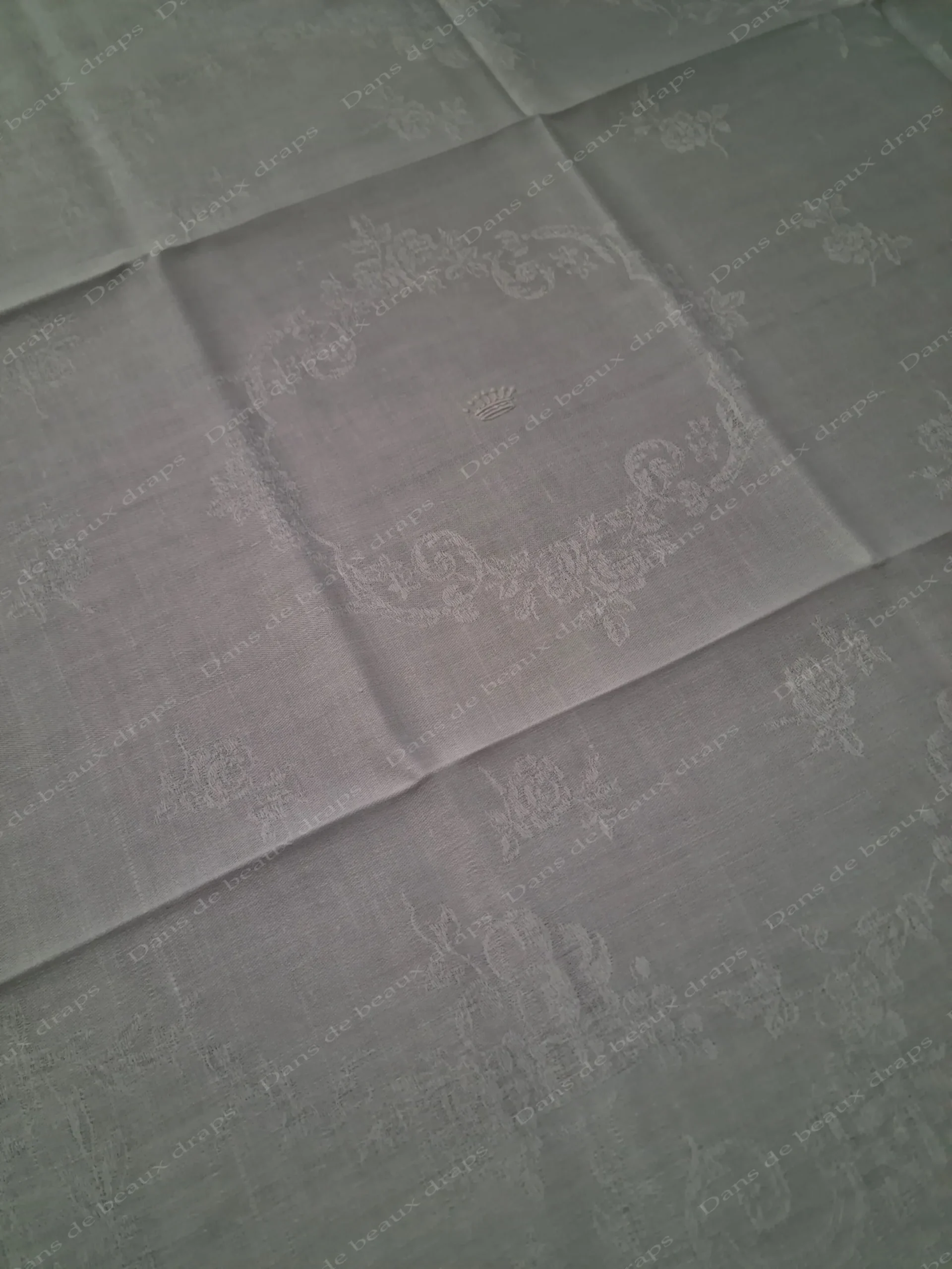 Suite de 6 serviettes de table en damassé de lin,couronne de baron. – Image 4