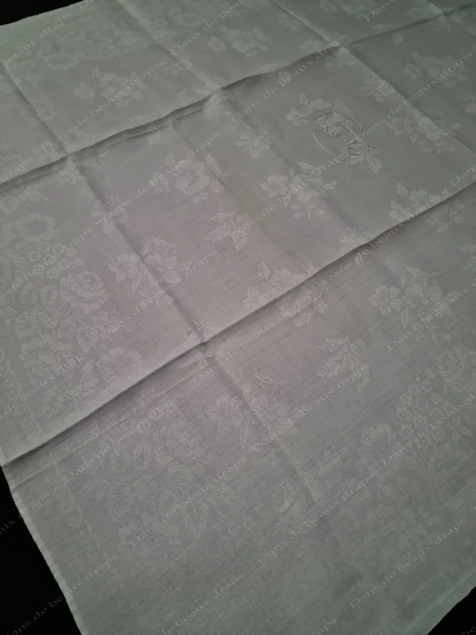 Jolie serviette de table en damassé de lin,monogramme GP,couronne de marquis. – Image 3