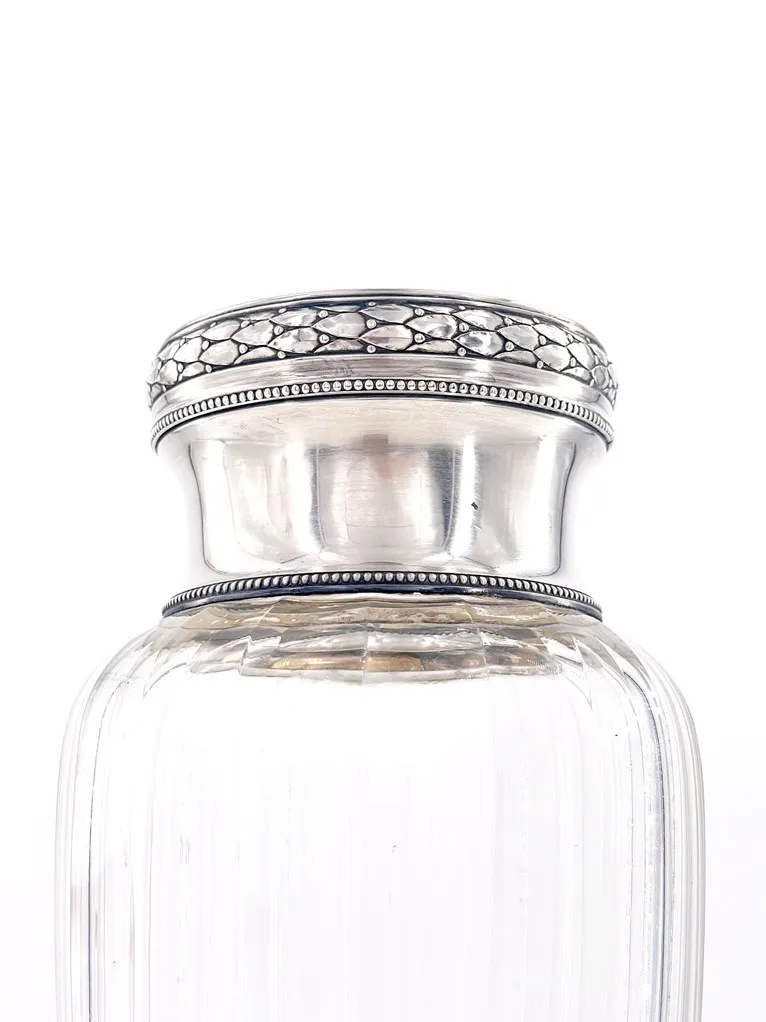 Magnifique vase en cristal de Baccarat, monture argent, orfèvre Puiforcat – Image 2