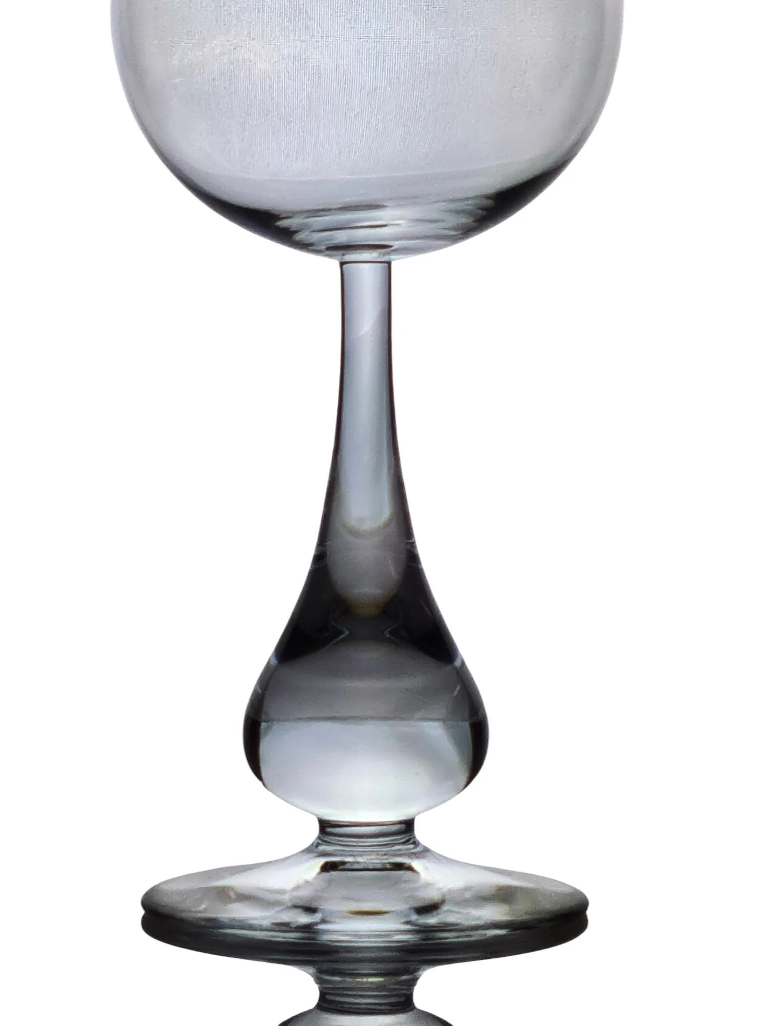 Rare verre à eau en cristal de Baccarat, modèle Pavot, design Boris Tabacoff. – Image 2