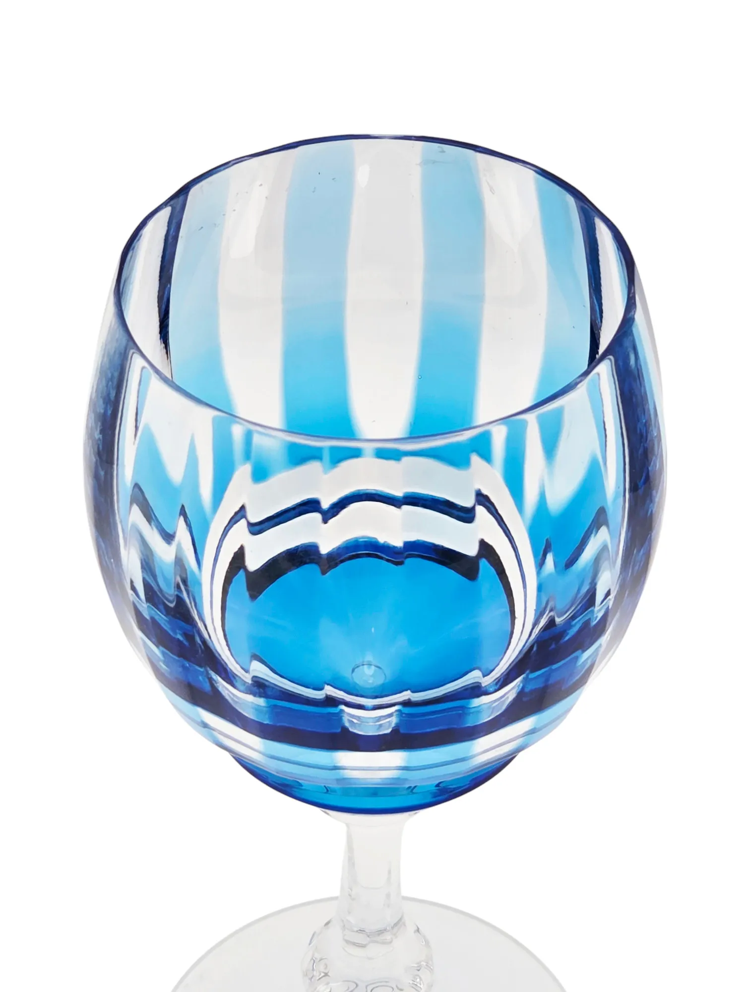 Ensemble de 6 verres en cristal doublé bleu ciel, Saint Louis. – Image 7