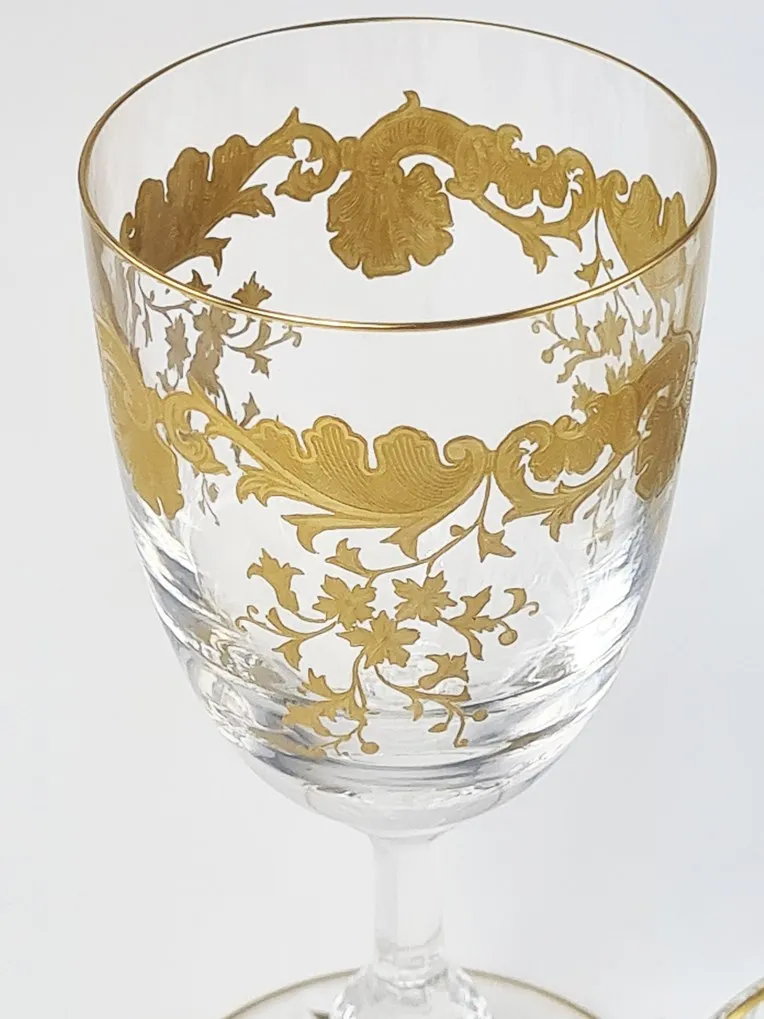Exceptionnel service de verres en cristal de Saint Louis, modèle Massenet Or, 48 pièces – Image 2
