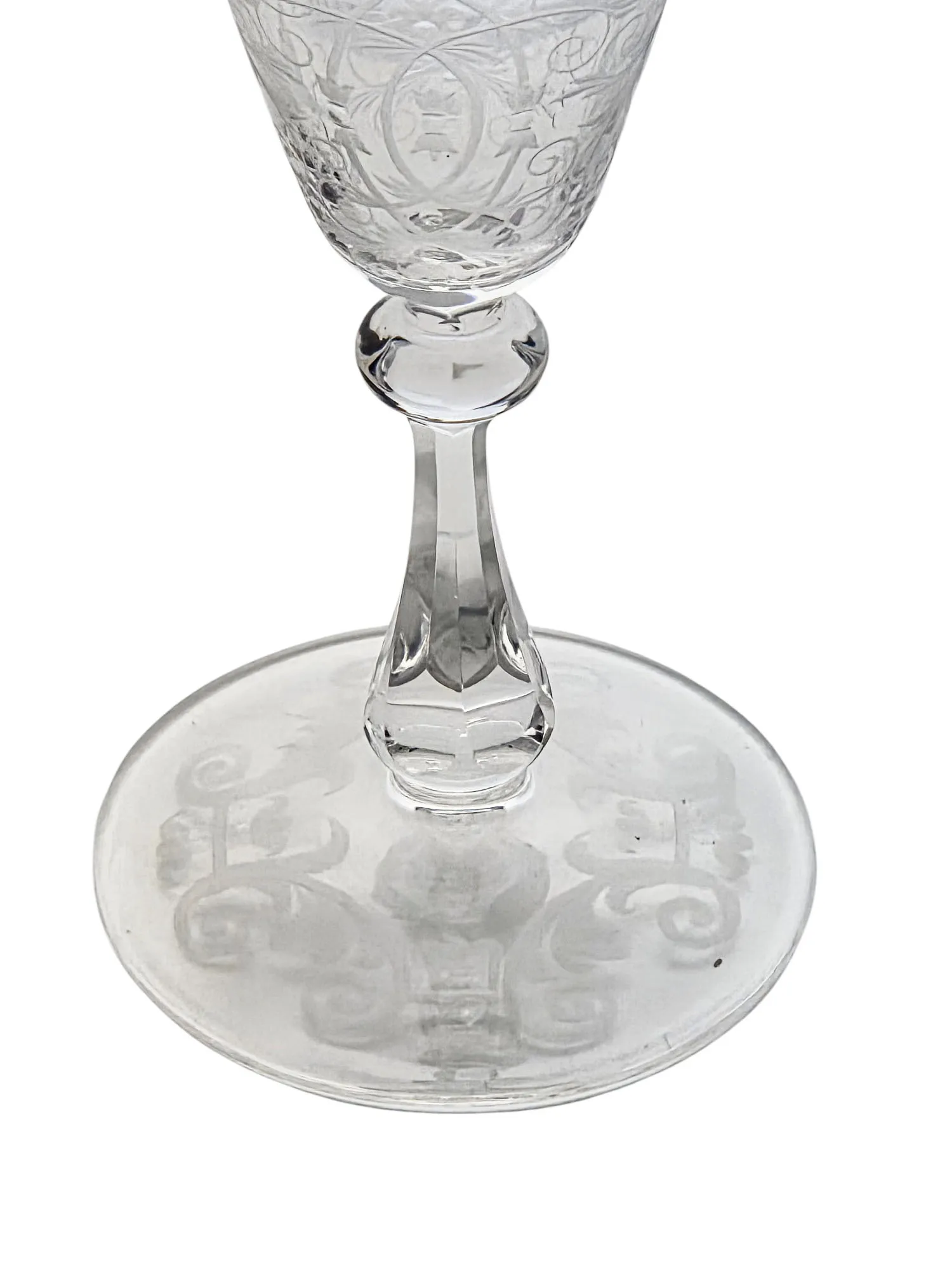 Rare verre à liqueur en cristal gravé, Lobmeyr, Vienne. – Image 3