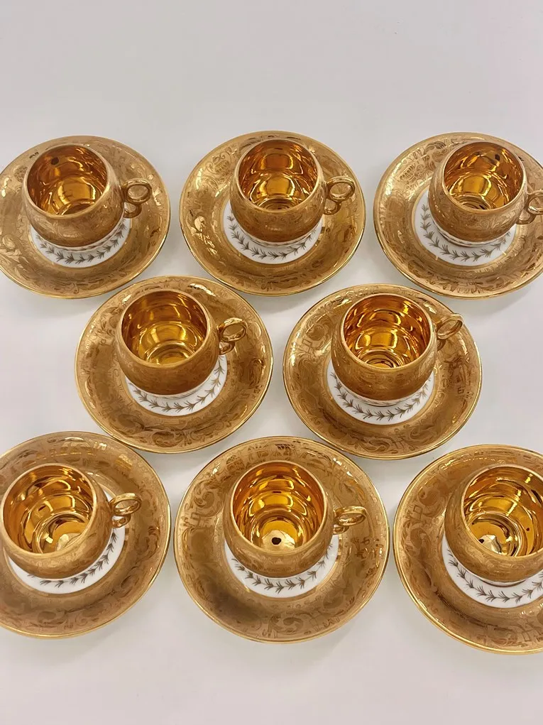 Exceptionnelle suite de 8 paire-tasses à café en porcelaine, années 50, Le Tallec , Paris – Image 5