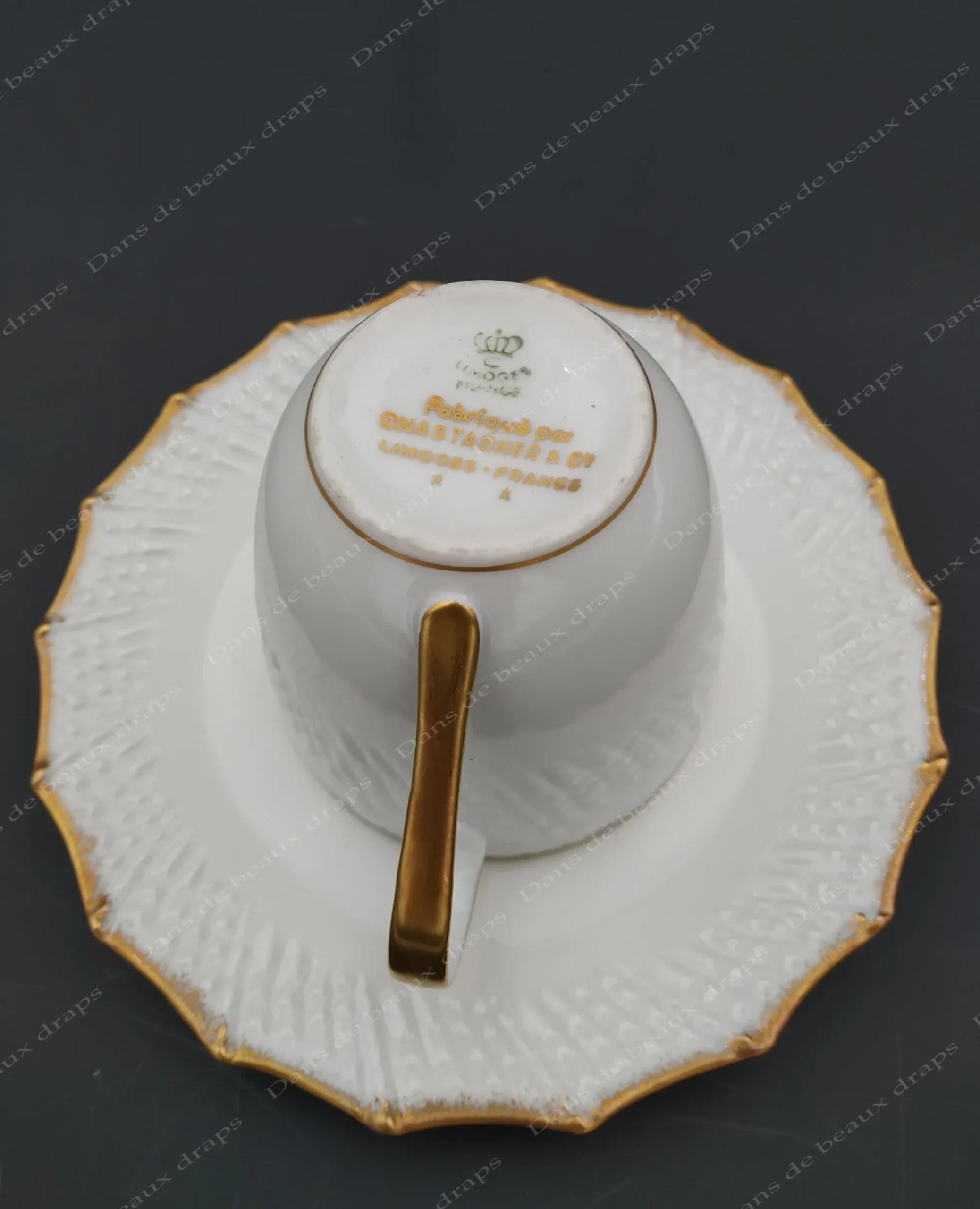 Suite de 6 tasses et sous tasses à café en porcelaine de Limoges ,maison Chastagner – Image 3