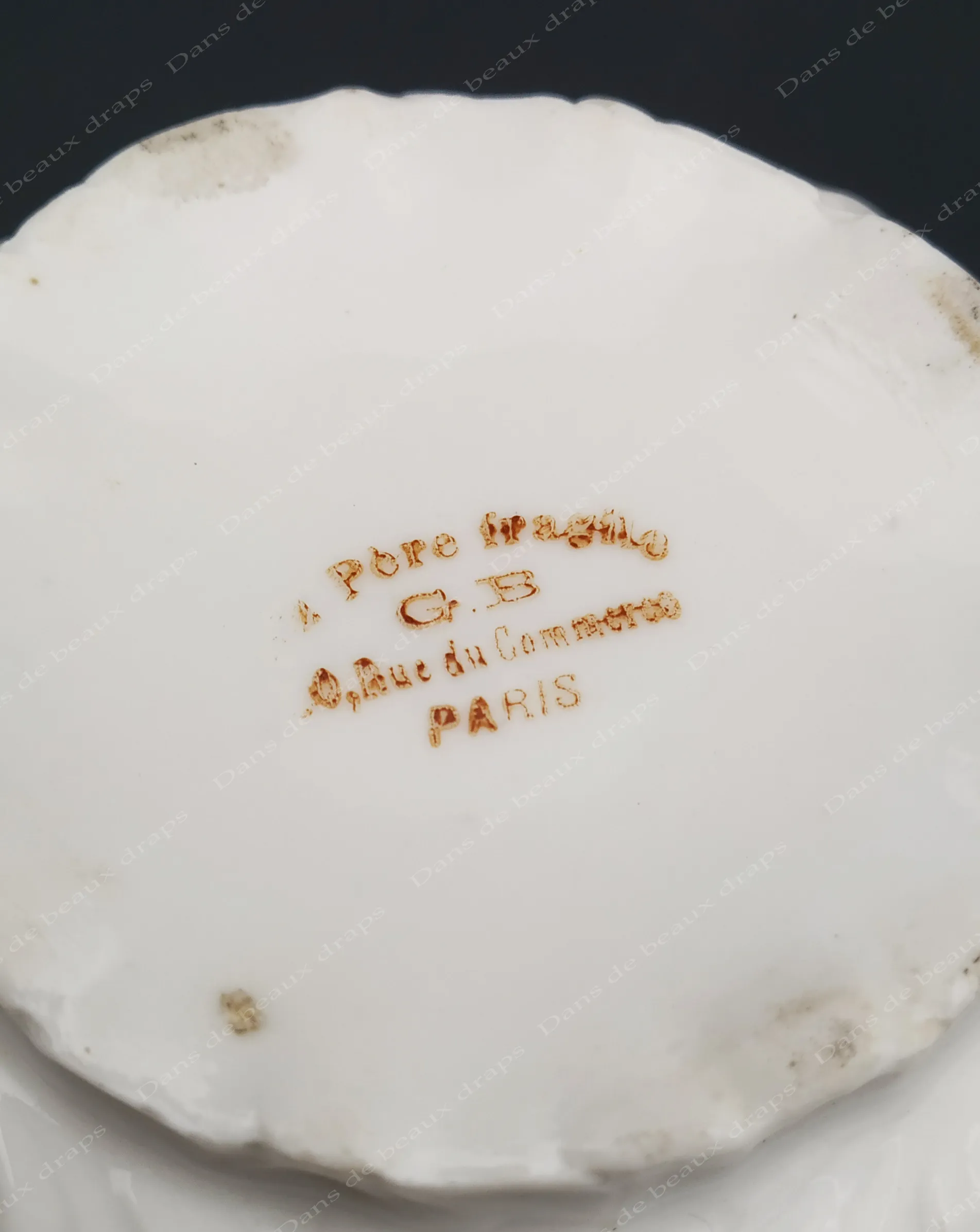 Très joli déjeuner en porcelaine de Paris,à décor floral. – Image 3