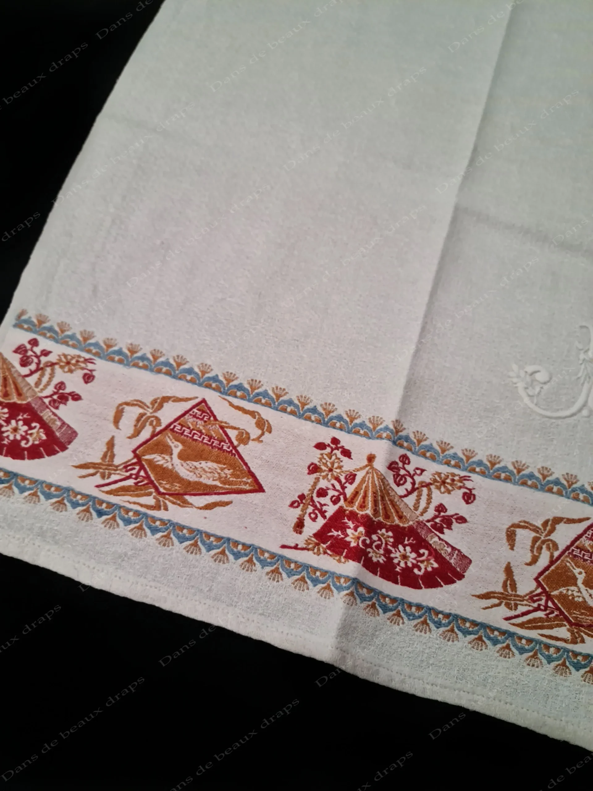 Superbe serviette d’invité en lin à liteaux,monogramme JR. – Image 5