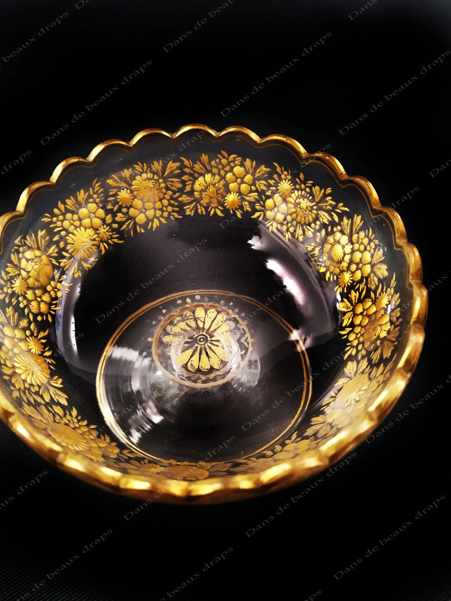 Jolie paire de petites coupelles en verre de Murano,fin XIXème dorées. – Image 3