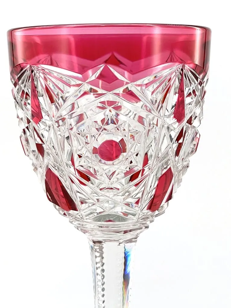Suite de 6 verres à vin du Rhin en cristal de Baccarat, modèle Lagny. – Image 5