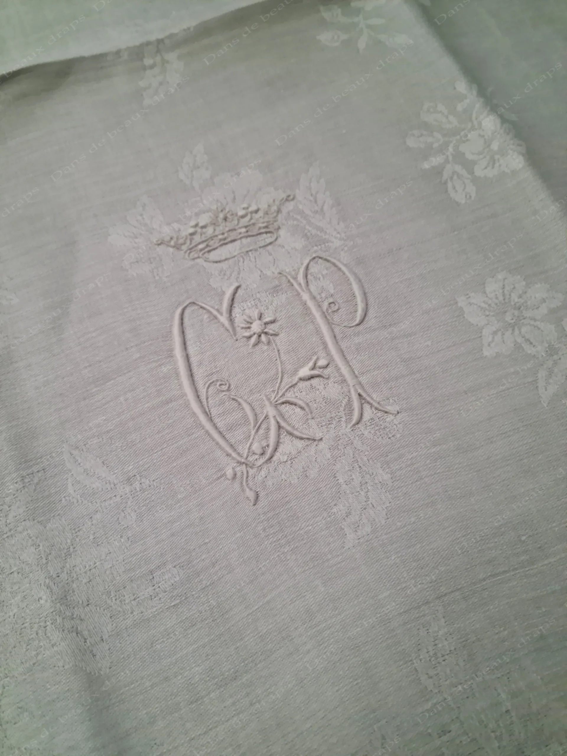 Jolie serviette de table en damassé de lin,monogramme GP,couronne de marquis. – Image 2