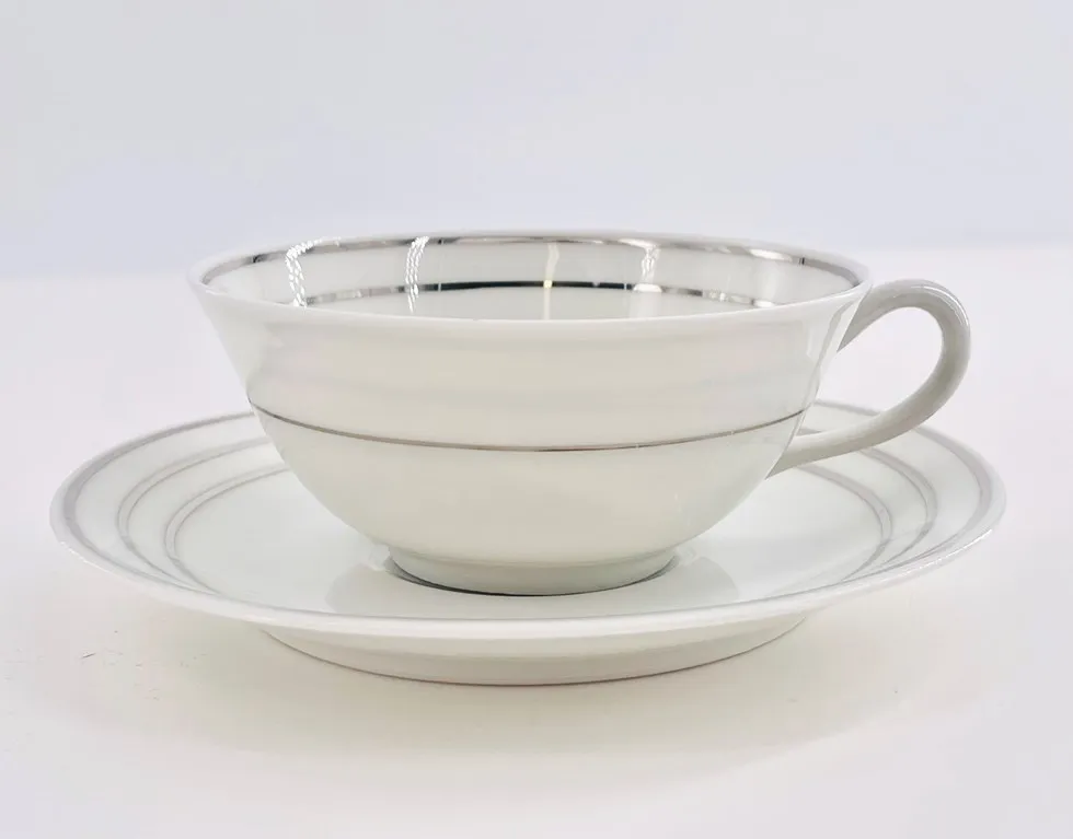 Service à café en porcelaine de Limoges, époque Art Déco, maison Charles AHRENFELD – Image 5