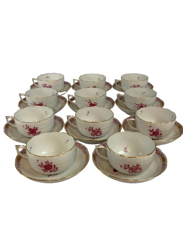Service thé-café en porcelaine de Herend, modèle « Apponyi Pourpre », 24 pièces. – Image 2