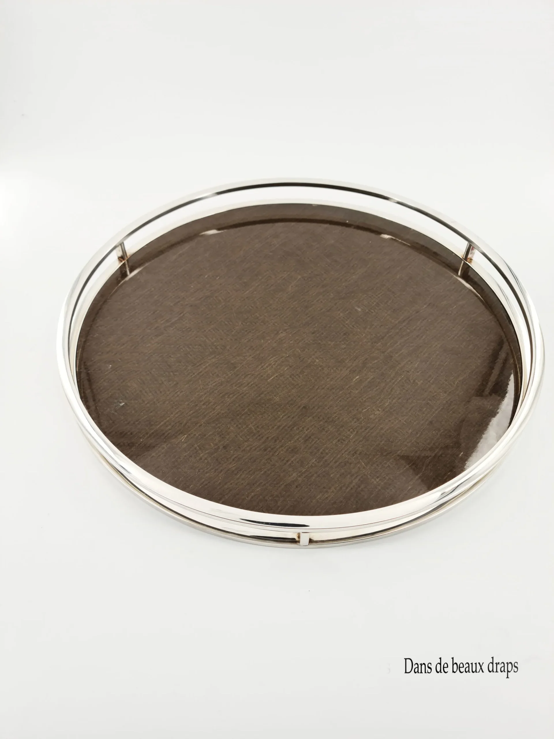 Très joli plateau rond à galerie en métal argenté, orfèvre Christofle, modèle Silver Time. – Image 3