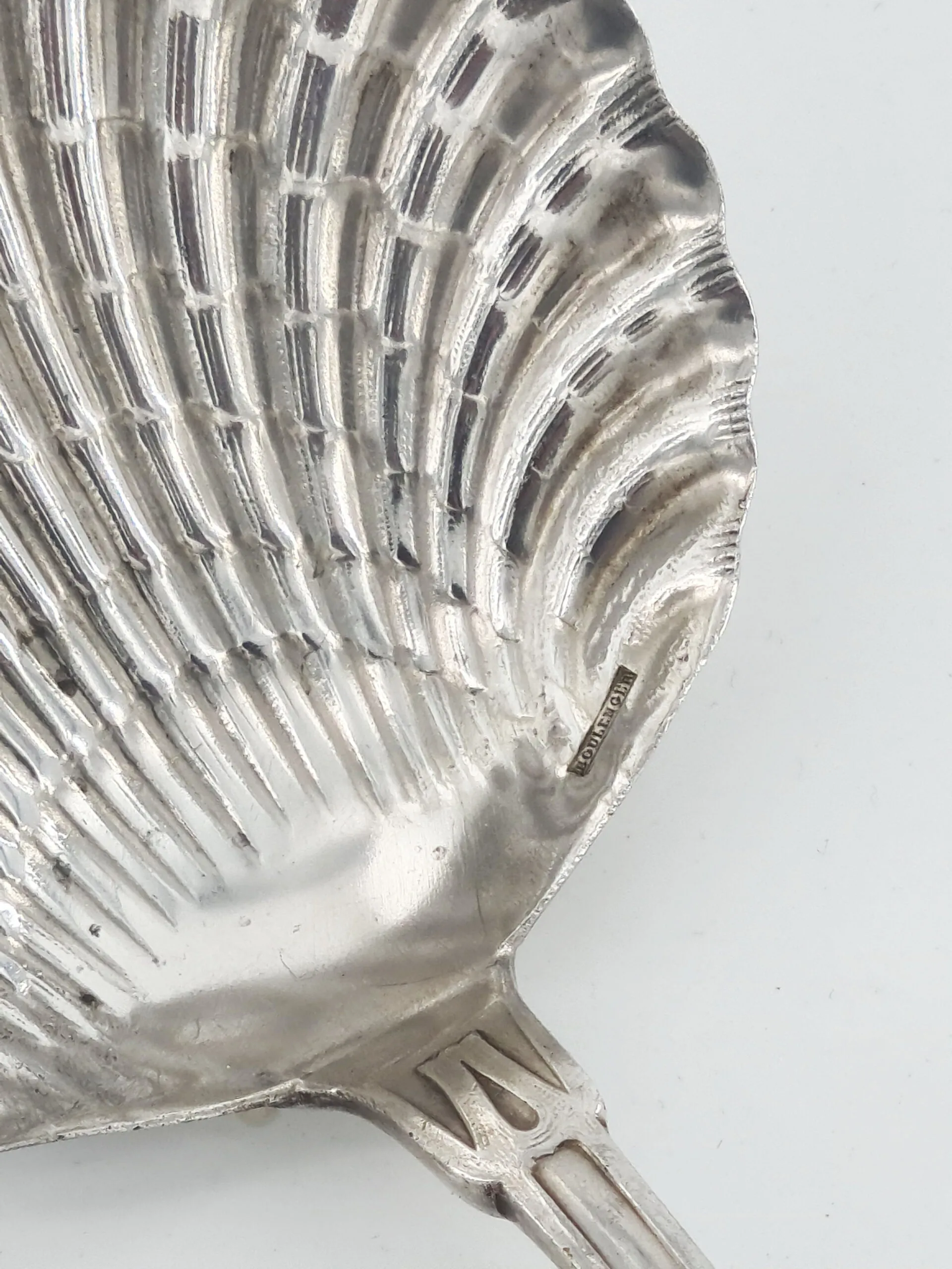 Jolie pelle à fraise en métal argenté, art nouveau – Image 2