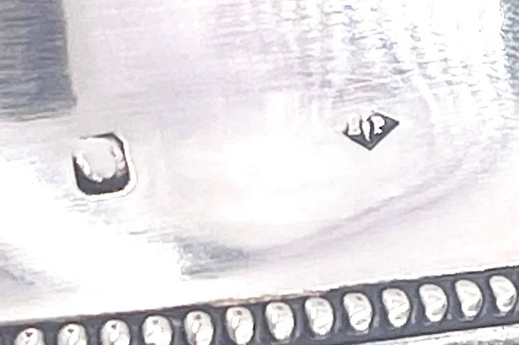 Magnifique vase en cristal de Baccarat, monture argent, orfèvre Puiforcat – Image 6