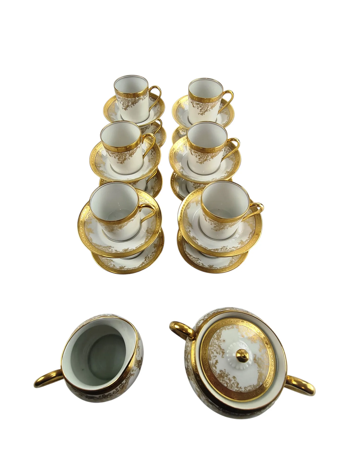 Service à café en porcelaine de Limoges, maison Haviland, modèle Diplomate, 26 pièces. – Image 3