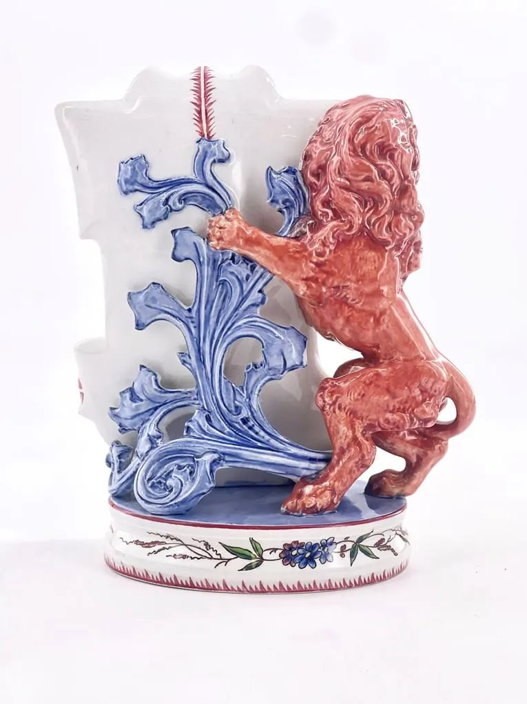 Exceptionnel porte-menu en faïence de Sarreguemines modèle Papillon, XIXème – Image 2