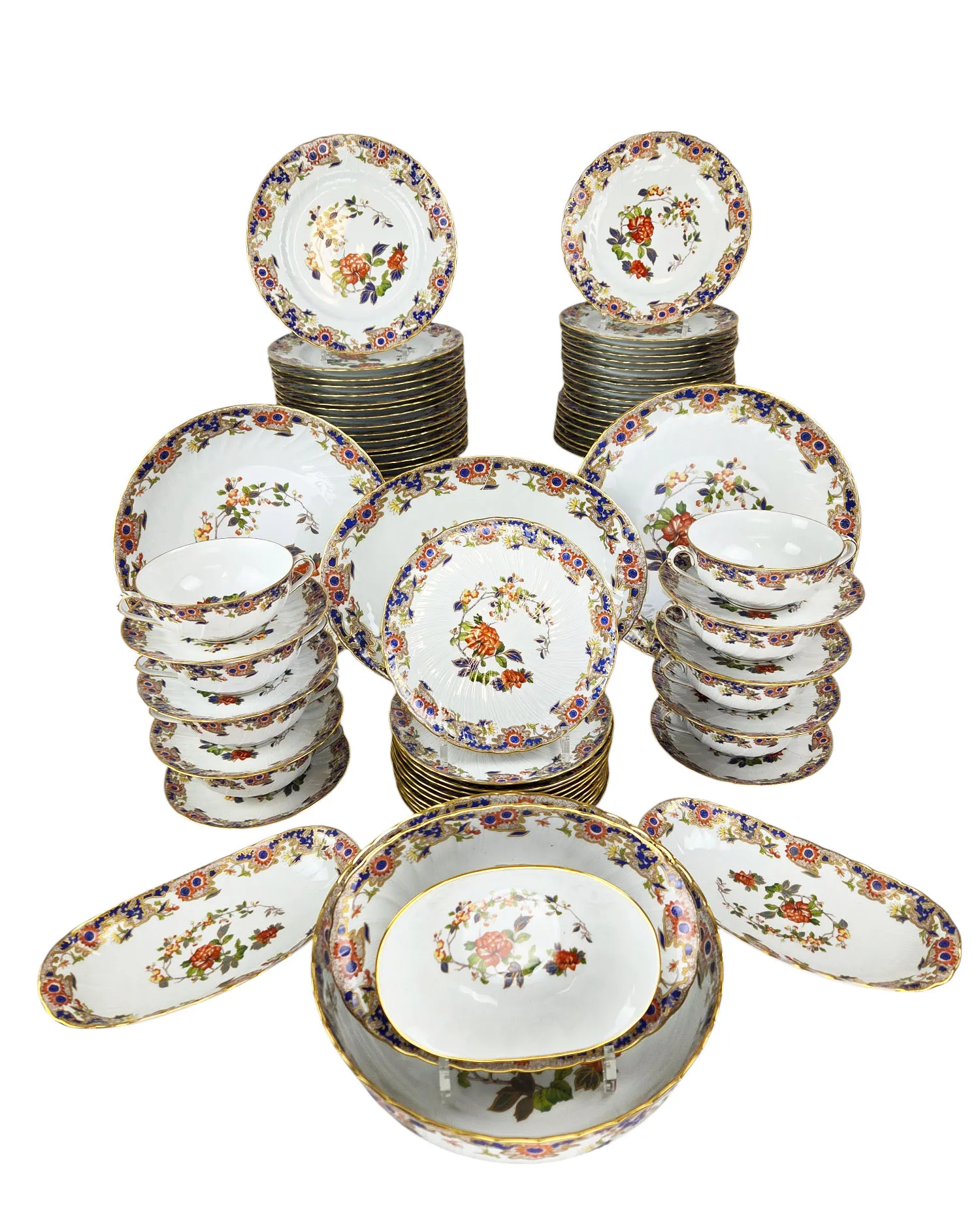 Magnifique service de table en porcelaine de Limoges, maison Bernardaud, modèle Singapour, 72 pièces – Image 4