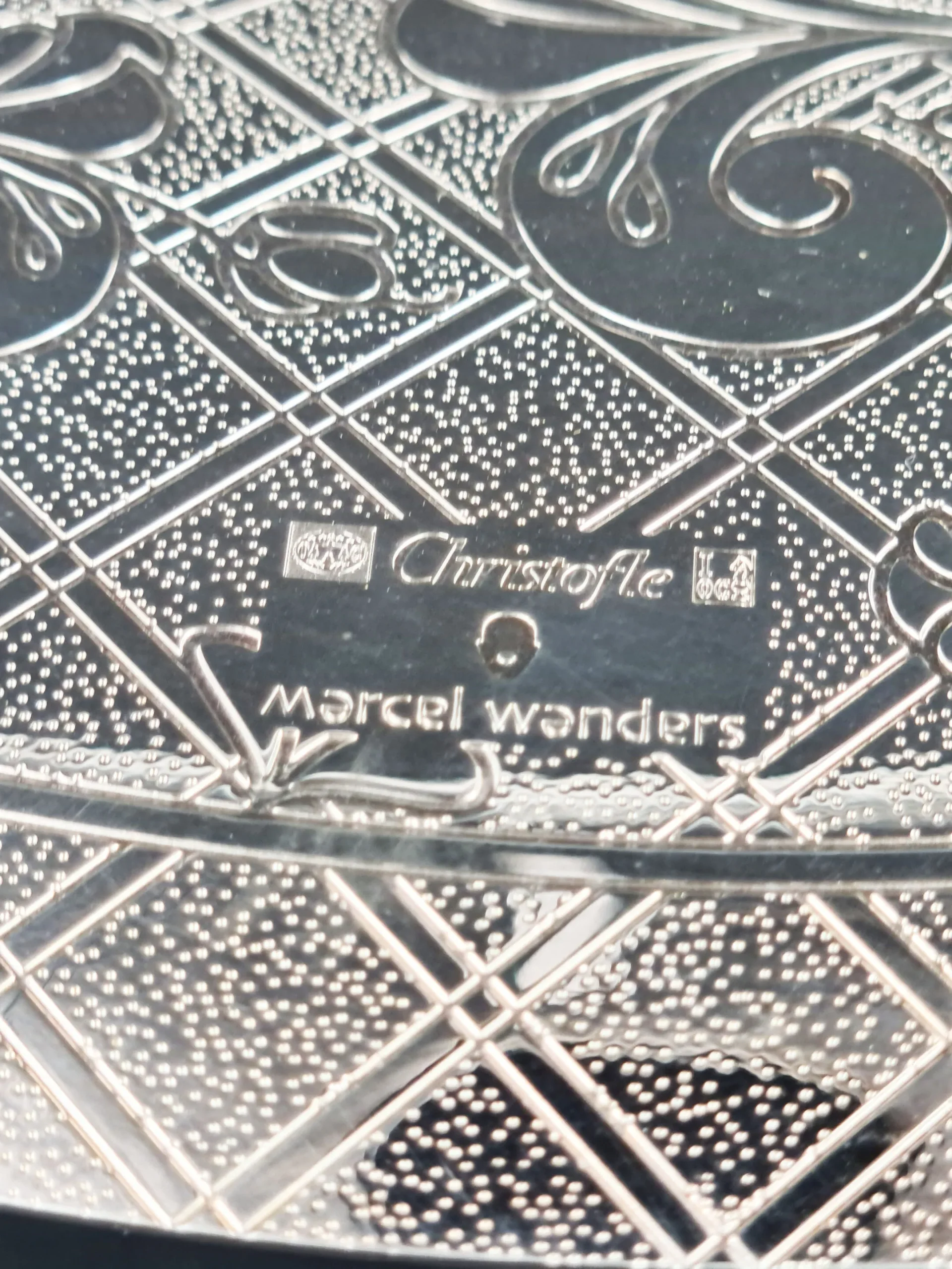 Rare coupe ou centre de table en métal argenté,modèle « Jardin d’Eden »,Christofle,Paris. – Image 7