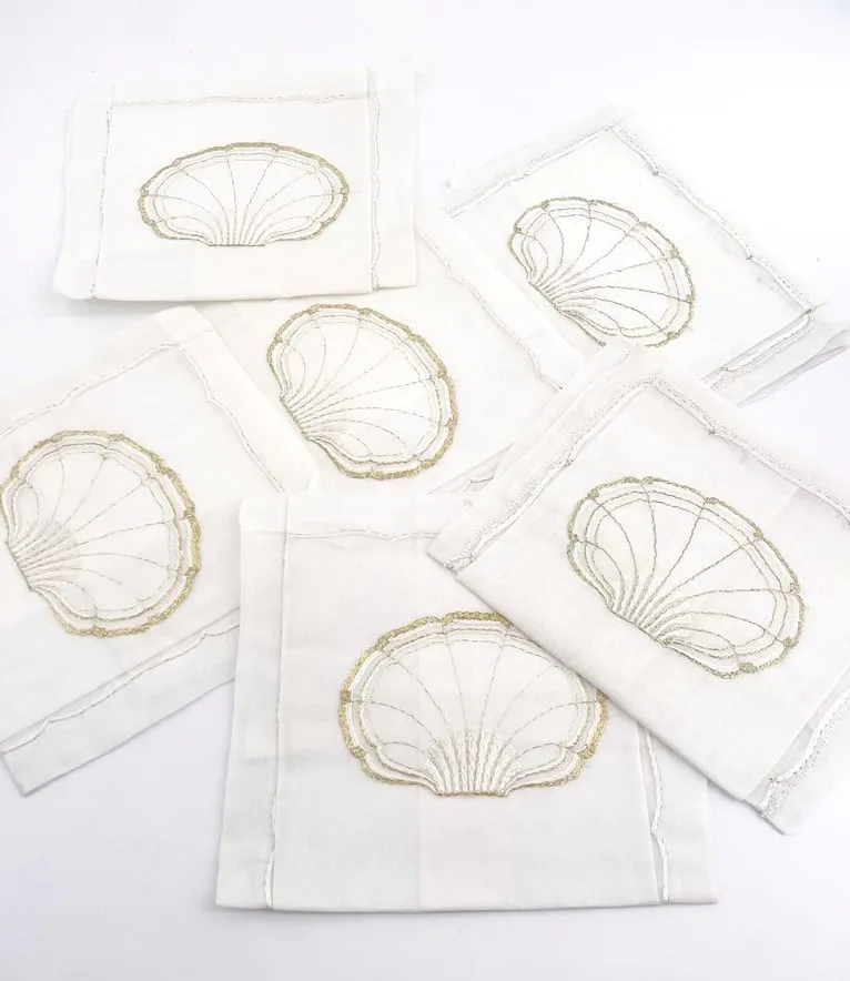 Suite de 6 sets de table , 6 serviettes en organdi et 6 dessous de sets, maison Noël, Paris. – Image 2