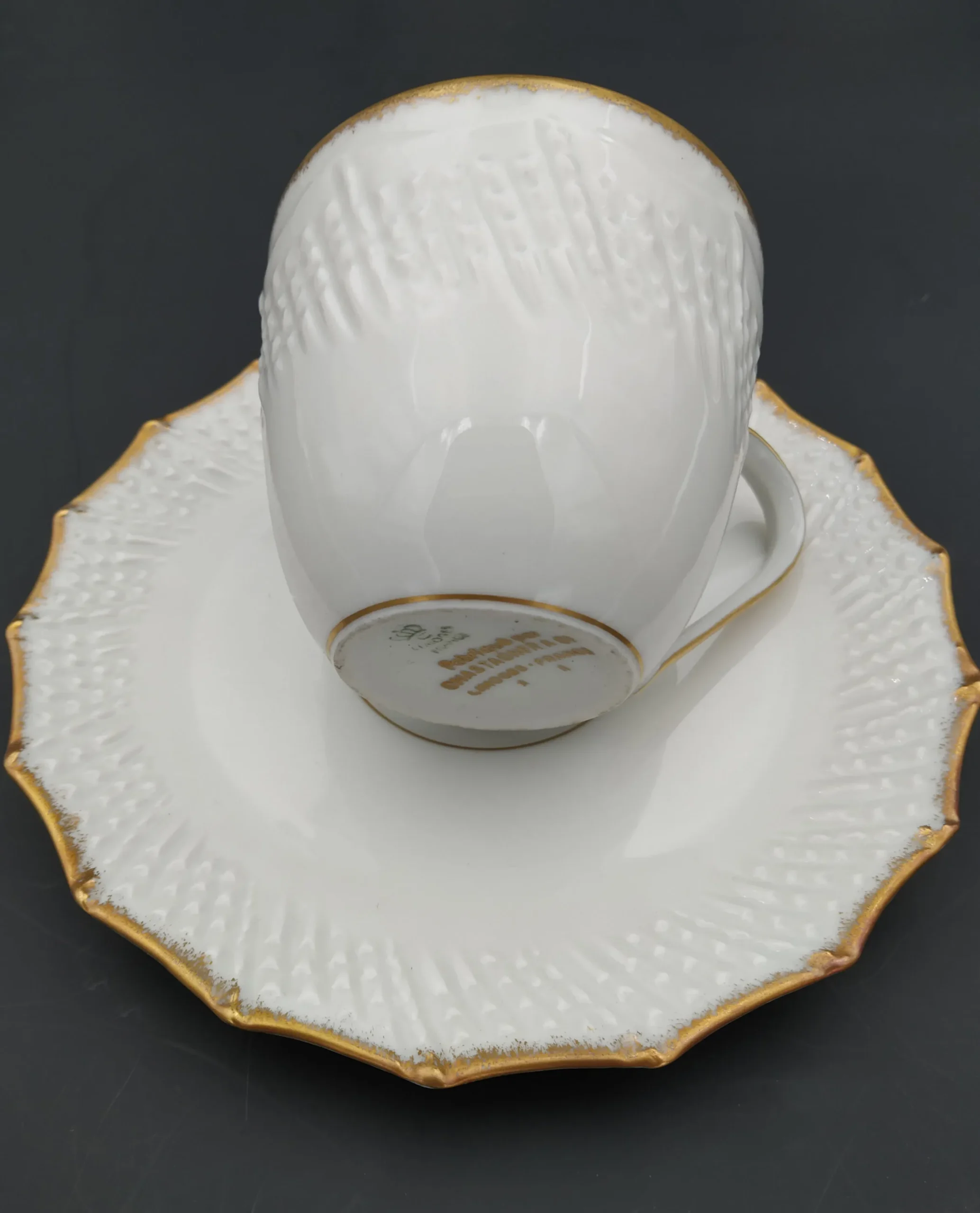 Suite de 6 tasses et sous tasses à café en porcelaine de Limoges ,maison Chastagner – Image 4