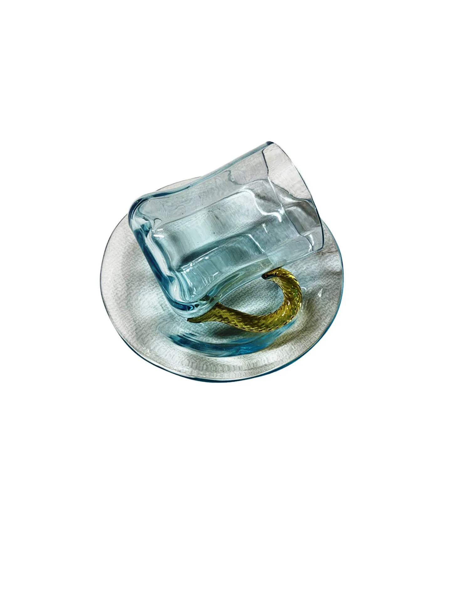 Très jolie tasse et sa sous-tasse en verre, modèle dit »George Sand », cristalleries de Portieux. – Image 4