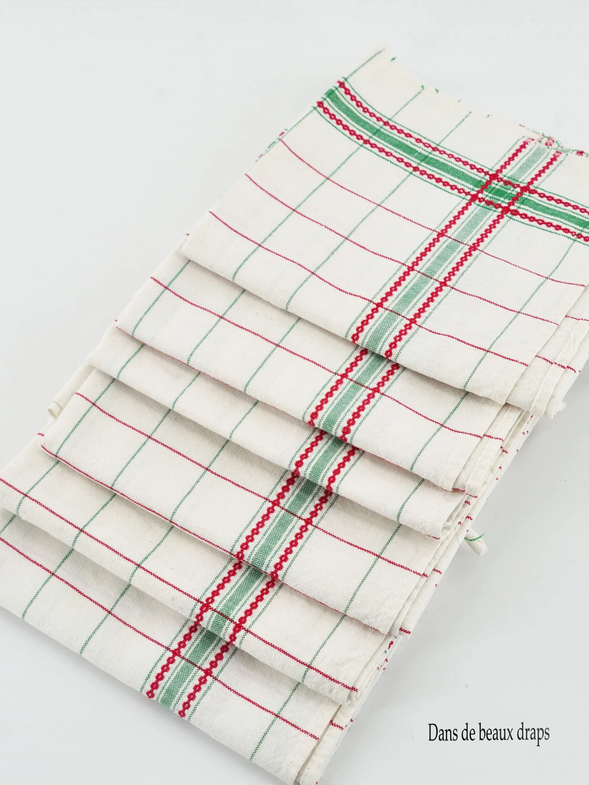 Beau torchon en lin à liteaux rouges et verts. – Image 4