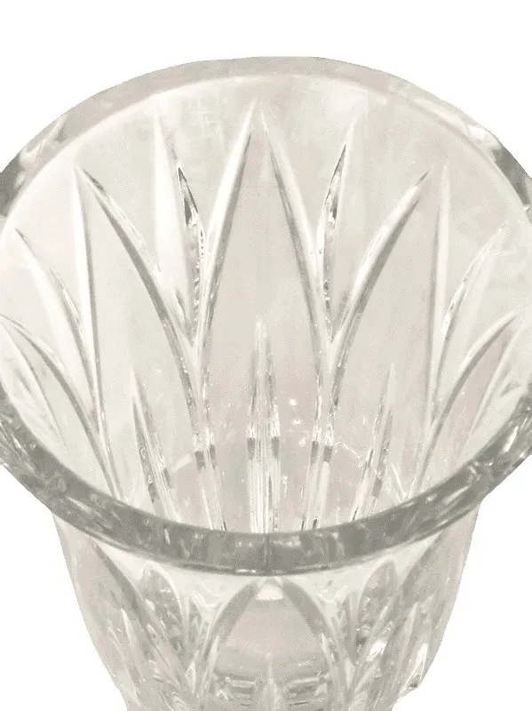 Joli vase en cristal taillé Baccarat – Image 5