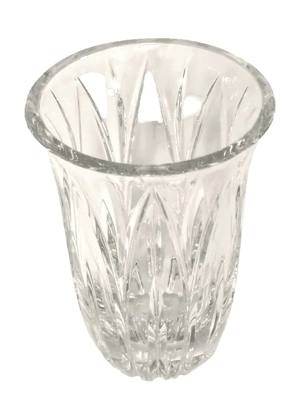 Joli vase en cristal taillé Baccarat – Image 4