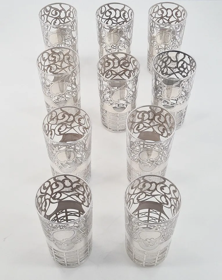 Suite de 10 gobelets en cristal et argent , Murano, Italie – Image 2